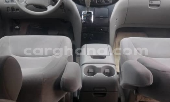 Buy Import Toyota Sienna Beige Car in Sekondi–Takoradi Metropolitan in Western Buy Import Toyota Sienna Beige Car in Sekondi–Takoradi Metropolitan in Western