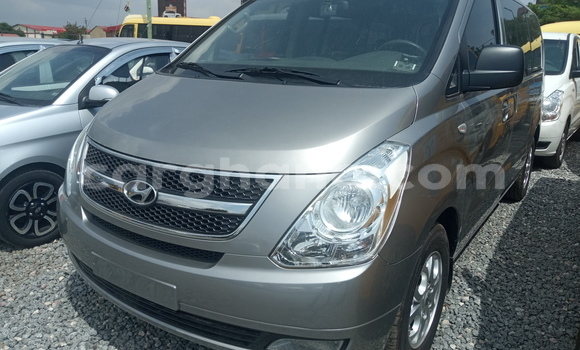 Ra Àlòkù Hyundai Starex Miiran Ọkọ̀ in Tema ni Greater Accra