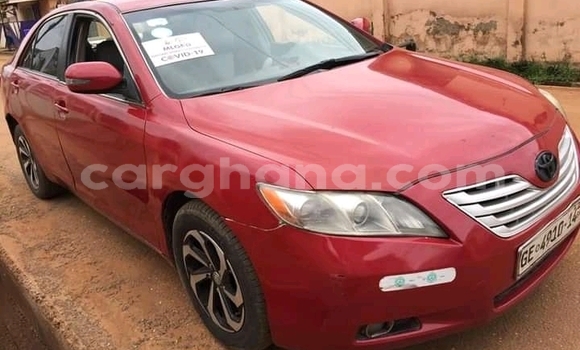 Ra Àlòkù Toyota Camry Red Ọkọ̀ in Accra ni Greater Accra