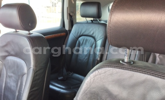 Sayi Na hannu Audi Q7 Azurfa Mota in Tema a Greater Accra Sayi Na hannu Audi Q7 Azurfa Mota in Tema a Greater Accra