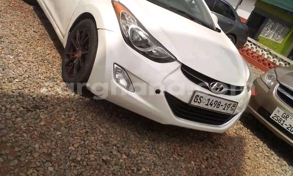 Sayi Na hannu Hyundai Elantra White Mota in Accra a Greater Accra Sayi Na hannu Hyundai Elantra White Mota in Accra a Greater Accra