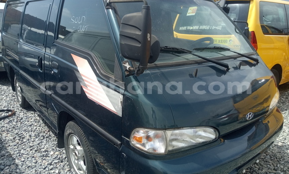 Ra Àlòkù Hyundai Grace Miiran Ọkọ̀ in Tema ni Greater Accra