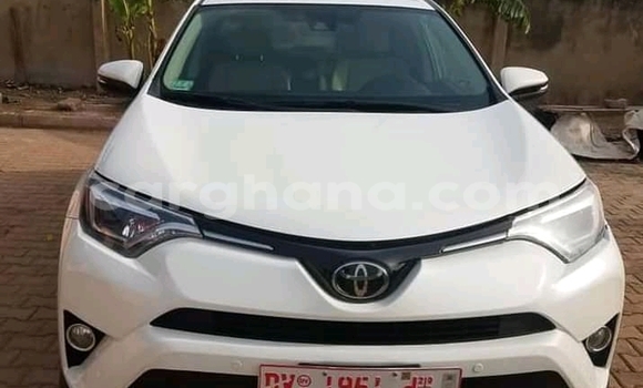 Buy Used Toyota RAV4 White Car in Accra in Greater Accra