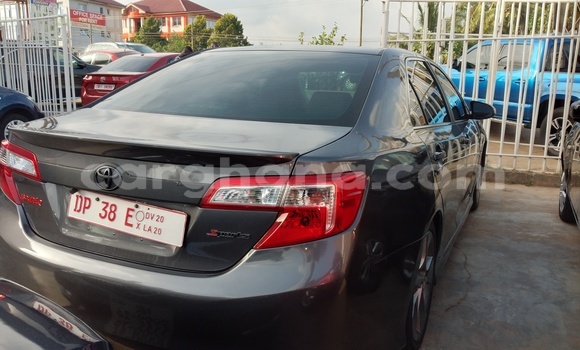 Ra Àlòkù Toyota Camry Miiran Ọkọ̀ in Tema ni Greater Accra Ra Àlòkù Toyota Camry Miiran Ọkọ̀ in Tema ni Greater Accra