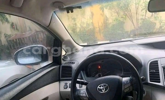 Buy Used Toyota Venza White Car in Accra in Greater Accra Buy Used Toyota Venza White Car in Accra in Greater Accra