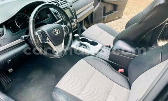 Sayi Na hannu Toyota Camry Black Mota in Accra a Greater Accra Sayi Na hannu Toyota Camry Black Mota in Accra a Greater Accra