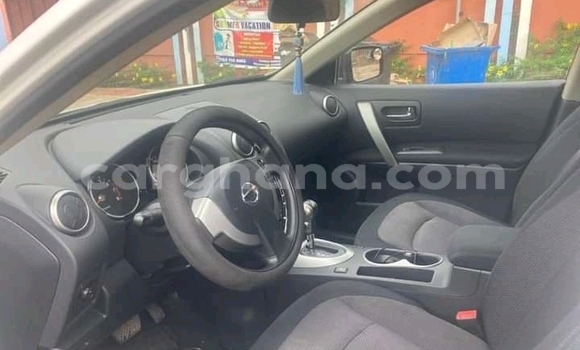 Buy Used Nissan Rogue White Car in Accra in Greater Accra Buy Used Nissan Rogue White Car in Accra in Greater Accra