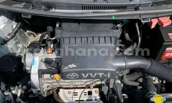 Buy Used Toyota Tacoma White Car in Accra in Greater Accra Buy Used Toyota Tacoma White Car in Accra in Greater Accra