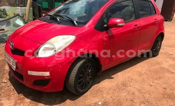 Sayi Na hannu Toyota Yaris Red Mota in Accra a Greater Accra Sayi Na hannu Toyota Yaris Red Mota in Accra a Greater Accra