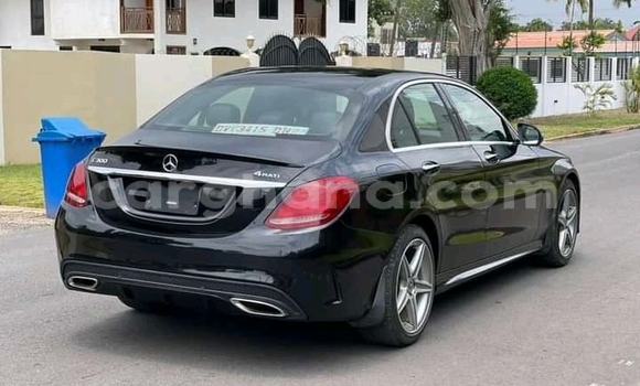 Ra Àlòkù Mercedes‒Benz 300CD Miiran Ọkọ̀ in Accra ni Greater Accra Ra Àlòkù Mercedes‒Benz 300CD Miiran Ọkọ̀ in Accra ni Greater Accra