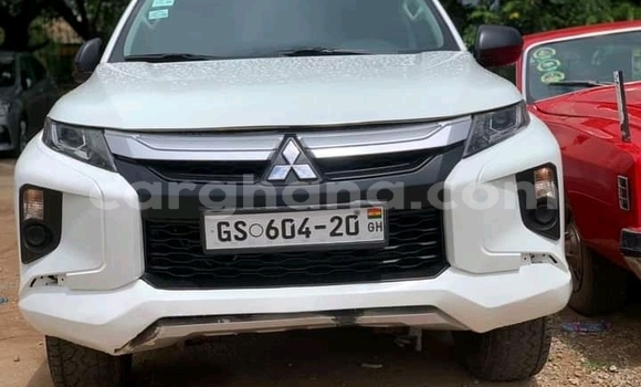 Ra Àlòkù Mitsubishi L200 Miiran Ọkọ̀ in Accra ni Greater Accra Ra Àlòkù Mitsubishi L200 Miiran Ọkọ̀ in Accra ni Greater Accra