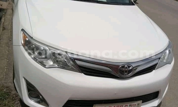 Buy Used Toyota Corolla White Car in Accra in Greater Accra Buy Used Toyota Corolla White Car in Accra in Greater Accra