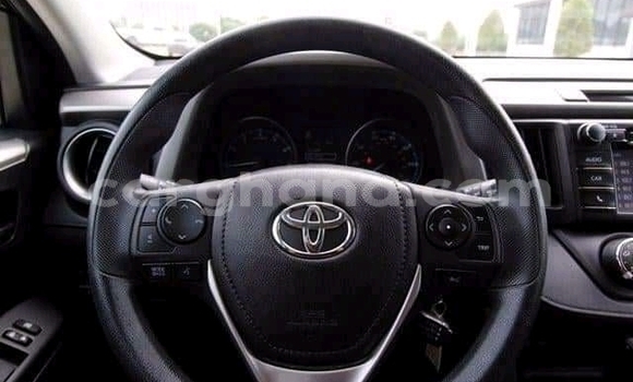 Ra Àlòkù Toyota RAV4 Miiran Ọkọ̀ in Accra ni Greater Accra Ra Àlòkù Toyota RAV4 Miiran Ọkọ̀ in Accra ni Greater Accra