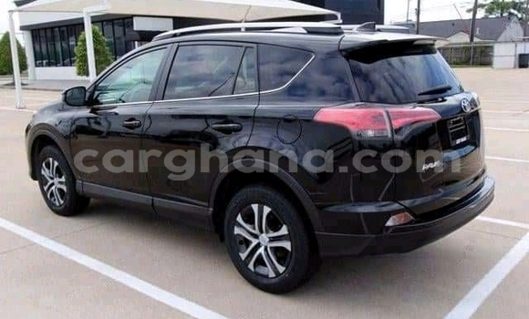 Ra Àlòkù Toyota RAV4 Miiran Ọkọ̀ in Accra ni Greater Accra Ra Àlòkù Toyota RAV4 Miiran Ọkọ̀ in Accra ni Greater Accra