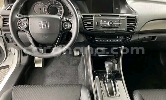 Buy Used Honda Accord White Car in Accra in Greater Accra Buy Used Honda Accord White Car in Accra in Greater Accra