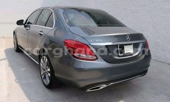 Buy Used Mercedes‒Benz 300–Series Other Car in Accra in Greater Accra Buy Used Mercedes‒Benz 300–Series Other Car in Accra in Greater Accra