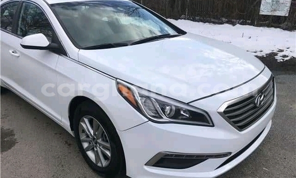 Buy Used Hyundai Sonata White Car in Accra in Greater Accra Buy Used Hyundai Sonata White Car in Accra in Greater Accra