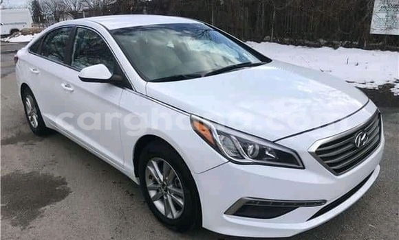 Buy Used Hyundai Sonata White Car in Accra in Greater Accra Buy Used Hyundai Sonata White Car in Accra in Greater Accra