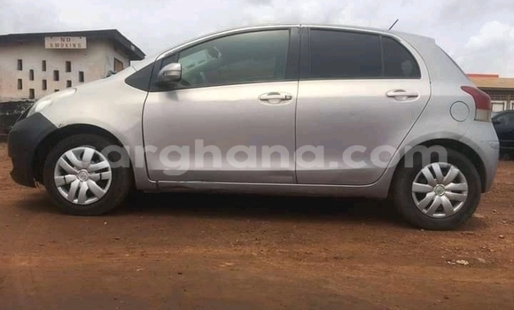 Ra Àlòkù Toyota Vitz Miiran Ọkọ̀ in Accra ni Greater Accra Ra Àlòkù Toyota Vitz Miiran Ọkọ̀ in Accra ni Greater Accra
