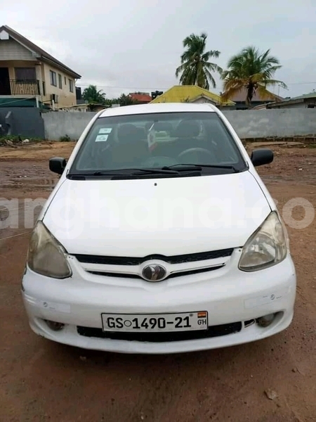 Big with watermark toyota platz greater accra accra 36782