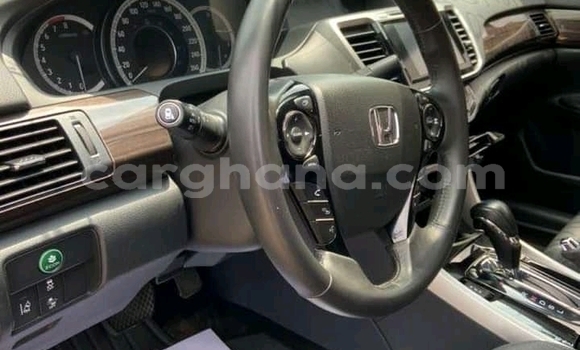 Sayi Na hannu Honda Accord Black Mota in Accra a Greater Accra Sayi Na hannu Honda Accord Black Mota in Accra a Greater Accra