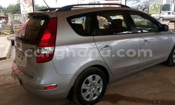 Ra Àlòkù Hyundai Elantra Miiran Ọkọ̀ in Accra ni Greater Accra Ra Àlòkù Hyundai Elantra Miiran Ọkọ̀ in Accra ni Greater Accra