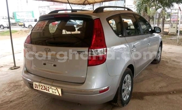 Ra Àlòkù Hyundai Elantra Miiran Ọkọ̀ in Accra ni Greater Accra Ra Àlòkù Hyundai Elantra Miiran Ọkọ̀ in Accra ni Greater Accra