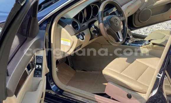 Sayi Na hannu Mercedes‒Benz C–Class Blue Mota in Tema a Greater Accra Sayi Na hannu Mercedes‒Benz C–Class Blue Mota in Tema a Greater Accra