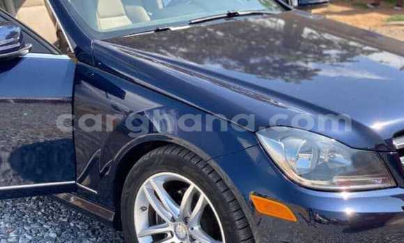 Sayi Na hannu Mercedes‒Benz C–Class Blue Mota in Tema a Greater Accra Sayi Na hannu Mercedes‒Benz C–Class Blue Mota in Tema a Greater Accra