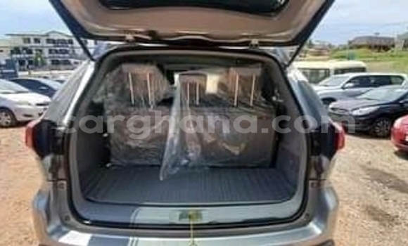 Buy Used Toyota RAV4 Silver Car in Accra in Greater Accra Buy Used Toyota RAV4 Silver Car in Accra in Greater Accra