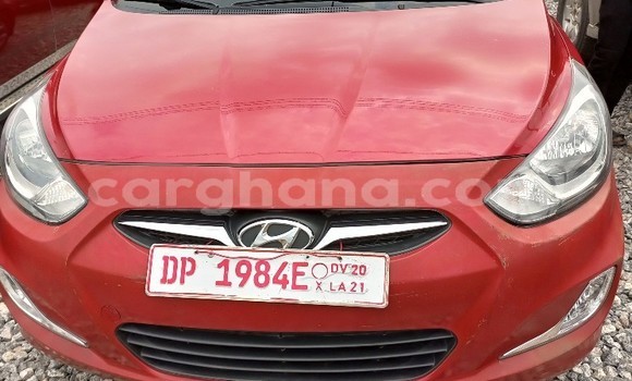 Ra Àlòkù Hyundai Accent Red Ọkọ̀ in Amasaman ni Greater Accra