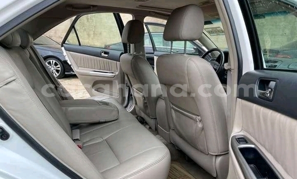 Buy Used Toyota Camry White Car in Accra in Greater Accra Buy Used Toyota Camry White Car in Accra in Greater Accra