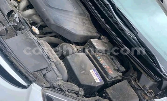 Ra Àlòkù Hyundai Entourage funfun Ọkọ̀ in Accra ni Greater Accra Ra Àlòkù Hyundai Entourage funfun Ọkọ̀ in Accra ni Greater Accra