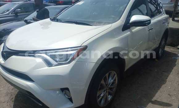 Buy Used Toyota RAV4 White Car in Tema in Greater Accra Buy Used Toyota RAV4 White Car in Tema in Greater Accra