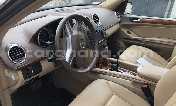 Ra Àlòkù Mercedes‒Benz GL-klasse Alagara Ọkọ̀ in Abokobi ni Greater Accra Ra Àlòkù Mercedes‒Benz GL-klasse Alagara Ọkọ̀ in Abokobi ni Greater Accra