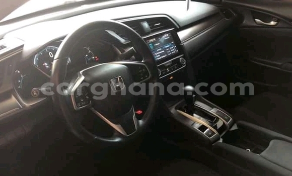 Sayi Na hannu Honda Civic Red Mota in Accra a Greater Accra Sayi Na hannu Honda Civic Red Mota in Accra a Greater Accra