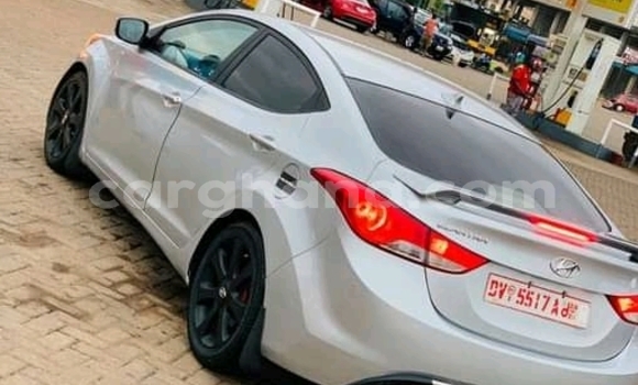 Ra Àlòkù Hyundai Elantra funfun Ọkọ̀ in Sekondi–Takoradi Metropolitan ni Oorun Ra Àlòkù Hyundai Elantra funfun Ọkọ̀ in Sekondi–Takoradi Metropolitan ni Oorun