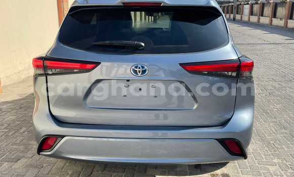 Ra Àlòkù Toyota Highlander Blue Ọkọ̀ in Tema ni Greater Accra Ra Àlòkù Toyota Highlander Blue Ọkọ̀ in Tema ni Greater Accra