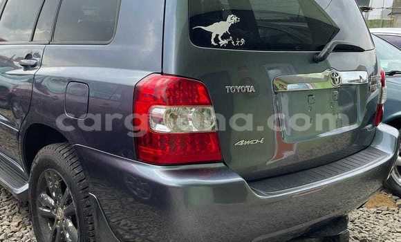 Buy Used Toyota Highlander Blue Car in Tema in Greater Accra Buy Used Toyota Highlander Blue Car in Tema in Greater Accra