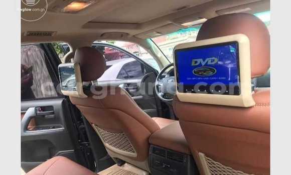 Sayi Na hannu Toyota RAV4 Red Mota in Tema a Greater Accra Sayi Na hannu Toyota RAV4 Red Mota in Tema a Greater Accra