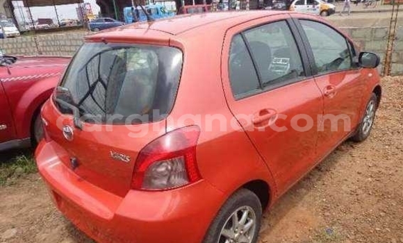 Sayi Na hannu Toyota Yaris Red Mota in Tema a Greater Accra Sayi Na hannu Toyota Yaris Red Mota in Tema a Greater Accra