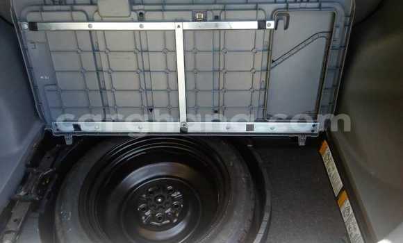 Ra Àlòkù Pontiac Vibe Blue Ọkọ̀ in Tema ni Greater Accra Ra Àlòkù Pontiac Vibe Blue Ọkọ̀ in Tema ni Greater Accra