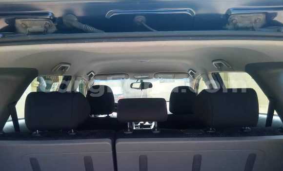 Ra Àlòkù Pontiac Vibe Blue Ọkọ̀ in Tema ni Greater Accra Ra Àlòkù Pontiac Vibe Blue Ọkọ̀ in Tema ni Greater Accra