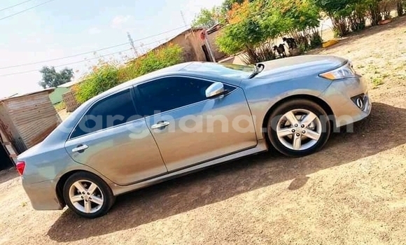 Sayi Na hannu Toyota Camry Sauran Mota in Accra a Greater Accra Sayi Na hannu Toyota Camry Sauran Mota in Accra a Greater Accra