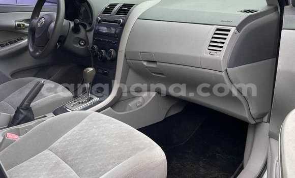 Ra Àlòkù Toyota Corolla Silver Ọkọ̀ in Tema ni Greater Accra Ra Àlòkù Toyota Corolla Silver Ọkọ̀ in Tema ni Greater Accra