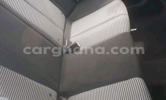 Ra Àlòkù Hyundai Elantra funfun Ọkọ̀ in Accra ni Greater Accra Ra Àlòkù Hyundai Elantra funfun Ọkọ̀ in Accra ni Greater Accra