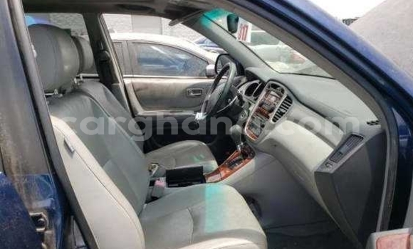 Ra Àlòkù Toyota Highlander Blue Ọkọ̀ in Tema ni Greater Accra Ra Àlòkù Toyota Highlander Blue Ọkọ̀ in Tema ni Greater Accra