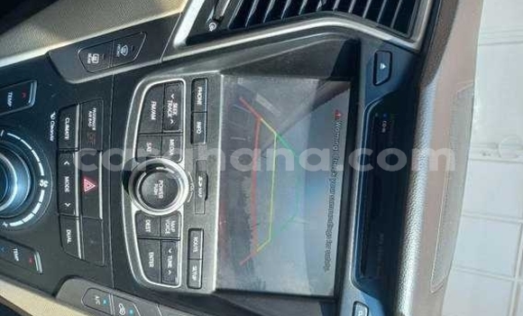Buy Used Hyundai Santa Fe Red Car in Tema in Greater Accra Buy Used Hyundai Santa Fe Red Car in Tema in Greater Accra