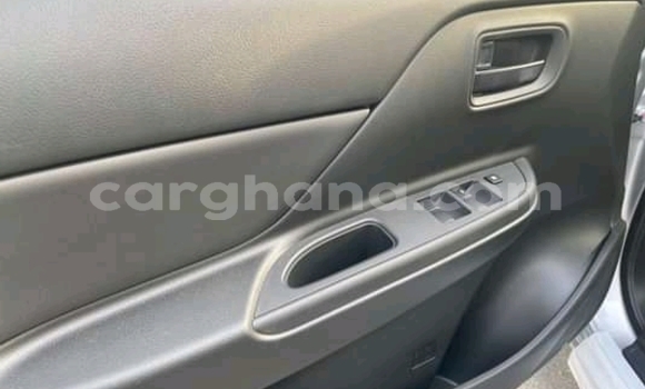 Buy Used Mitsubishi L200 Beige Car in Sekondi–Takoradi Metropolitan in Western Buy Used Mitsubishi L200 Beige Car in Sekondi–Takoradi Metropolitan in Western