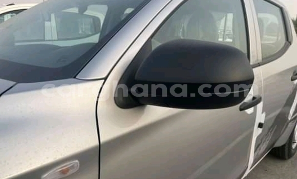 Buy Used Mitsubishi L200 Beige Car in Sekondi–Takoradi Metropolitan in Western Buy Used Mitsubishi L200 Beige Car in Sekondi–Takoradi Metropolitan in Western